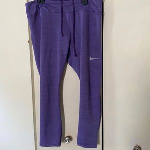 Women’s Nike Dri Fit Capri leggings